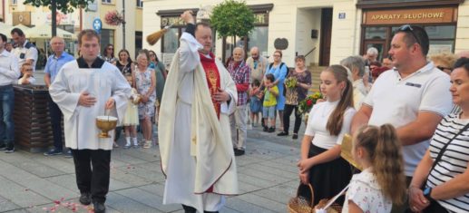 50b101af-f3fd-4a71-98a2-90b83b40ee06